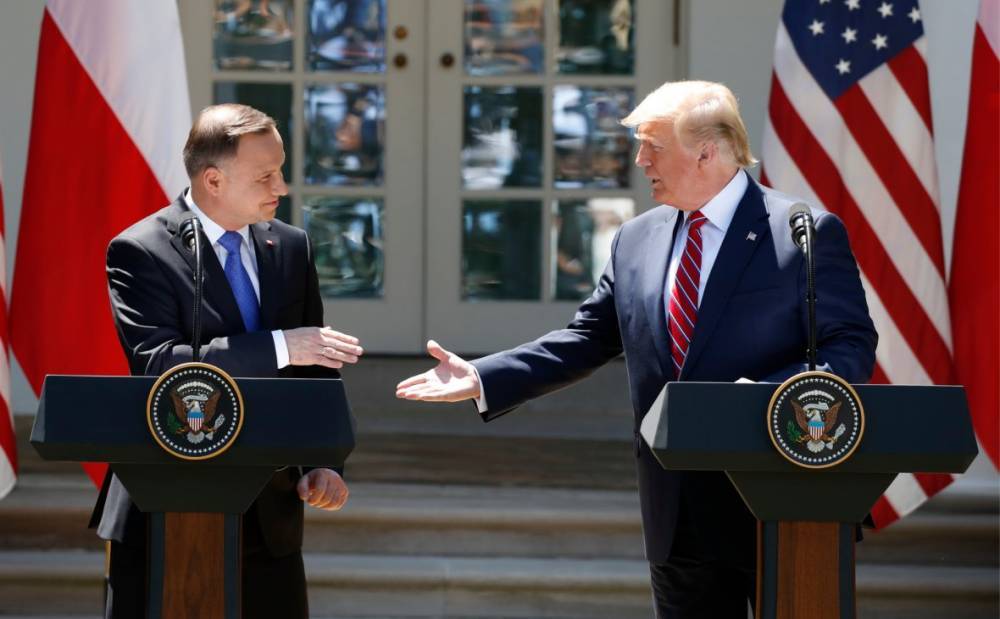 Анджей Дудой - Польша договорилась с США о покупке дополнительной партии СПГ - ghall.com.ua - Россия - США - Вашингтон - Германия - Польша - Берлин - Варшава