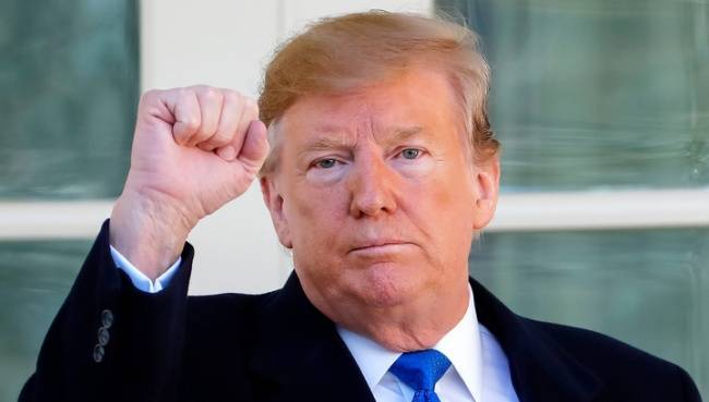Дональд Трамп - Анджей Дудой - США поставят в Польшу еще два млрд кубометров СПГ: Трамп - eadaily.com - США - Польша
