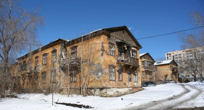 Александр Ковалев - Башкирия около 300 млн рублей на переселение граждан из аварийного жилья - gorobzor.ru - Башкирия