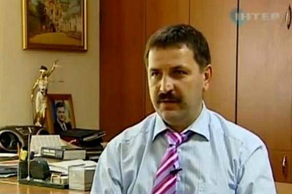 Юрий Луценко - Прокурор Василий Смитюх: грязный человек, брат грязного человека - argumentua.com - Киев