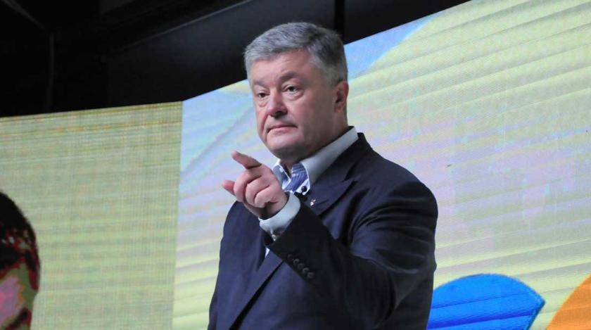 Петр Порошенко - Эдуард Басурин - Порошенко поставил под угрозу жизнь украинцев - utro.ru - США - Украина - ДНР - Сумская обл.