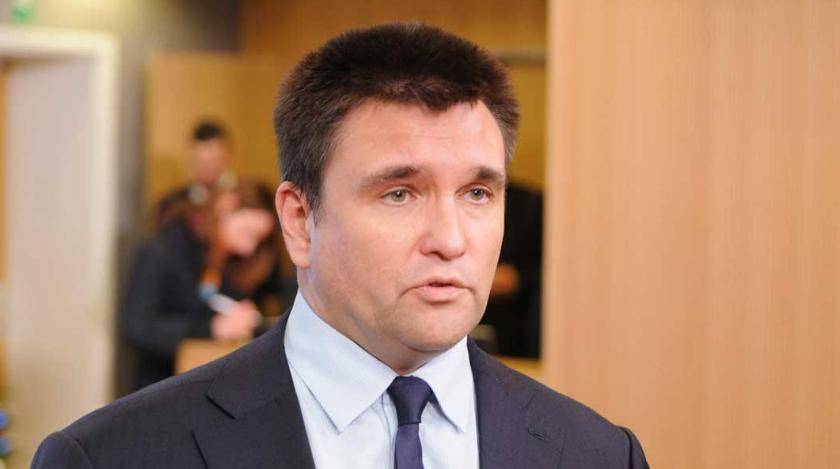 Владимир Зеленский - Климкин отправил Зеленского в Европу - utro.ru - Украина - Германия - Париж - Берлин - Брюссель
