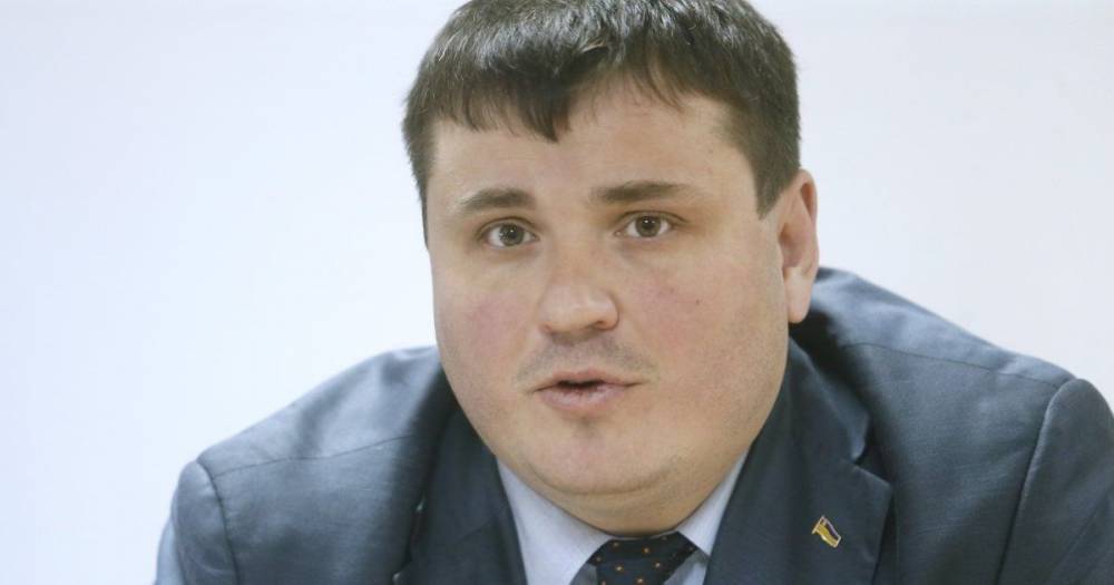 Юрий Гусев - Еще один кандидат из списка "Слуги народа" передумал баллотироваться в парламент - ru.tsn.ua - Список