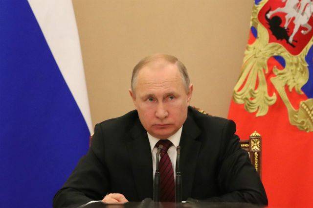 Сергей Шойгу - Владимир Путин - Сергей Лавров - Евгений Дитрих - Владимир Мединский - Сергей Кириенко - Вероника Скворцова - Антон Вайно - Путин назначил лиц, которые организуют празднование 75-й годовщины Победы - aif.ru