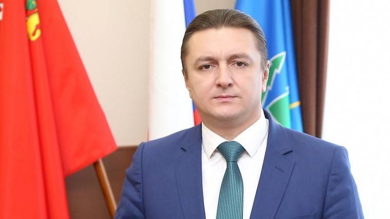 Андрей Кулаков - Экс-глава Раменского района, подозреваемый в&nbsp;убийстве любовницы, не&nbsp;знал, что у&nbsp;нее ВИЧ - 5-tv.ru - Московская обл. - р-н Раменский