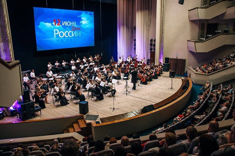 Петр Чайковский - Ульяновский симфонический оркестр поздравил жителей и гостей региона с Днем России - ulpravda.ru - Москва - Россия