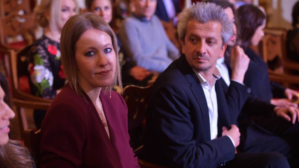 Константин Богомолов - Ксения Собчак - "У тебя не разработаны рецепторы": Богомолов публично унизил Собчак - tsargrad.tv