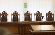 Владимир Зеленский - Петр Порошенко - Уволенный Зеленским член ВСП подал на президента в суд - korrespondent.net - Украина