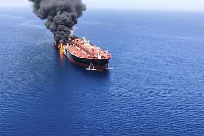 Джавад Зариф - Иран отверг обвинения в нападении на танкеры - lenta.ru - США - Иран - Тегеран