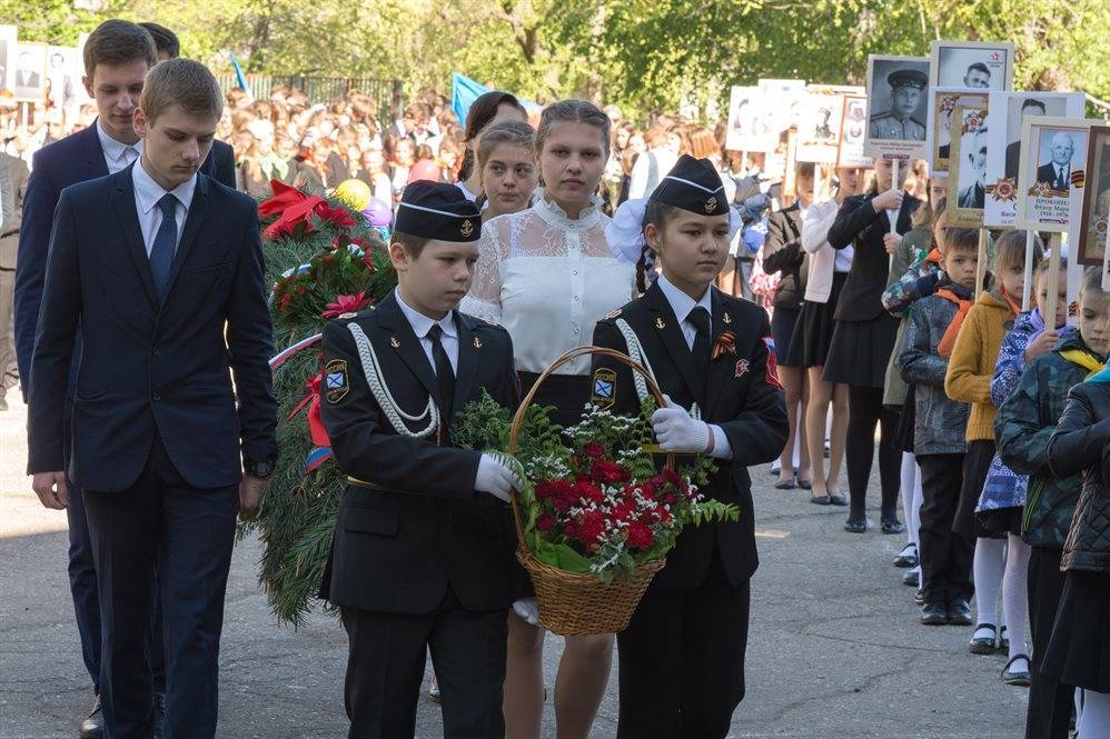 От физиков до лириков. Как «Сова» в 44-й гимназии помогает в  учебе, а Деев – в патриотизме - ulpravda.ru - Ульяновск