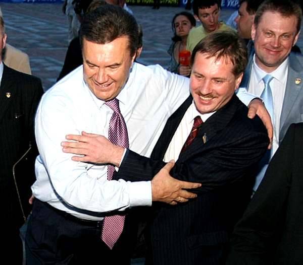 Тарас Чорновил - Тарас Чорновил: «Янукович Кучму ненавидел страшно за 2004 год. Там такие детали были...» - argumentua.com - Украина