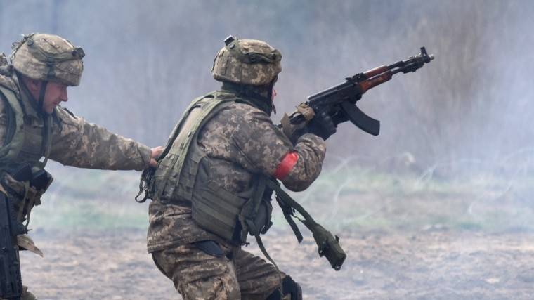 Пьяный украинский военный расстрелял сослуживцев после ссоры, сообщили в&nbsp;ЛНР - 5-tv.ru - ЛНР