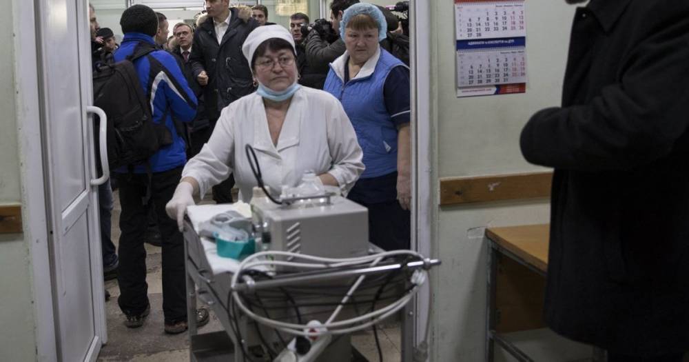 В Тернополе ребенок выпал из окна, опершись на москитную сетку - ru.tsn.ua - Украина - Тернопольская обл. - Тернополь