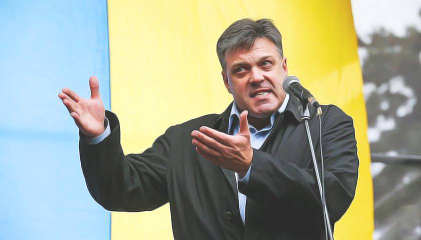 Олег Тягнибок - В отчаянной погоне за депутатскими мандатами мир на Донбассе обещают даже неонацисты - news-front.info - Украина