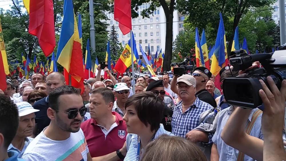 Крупнейшая диаспора Молдовы назвала способ выйти из политического кризиса - news-front.info - Молдавия