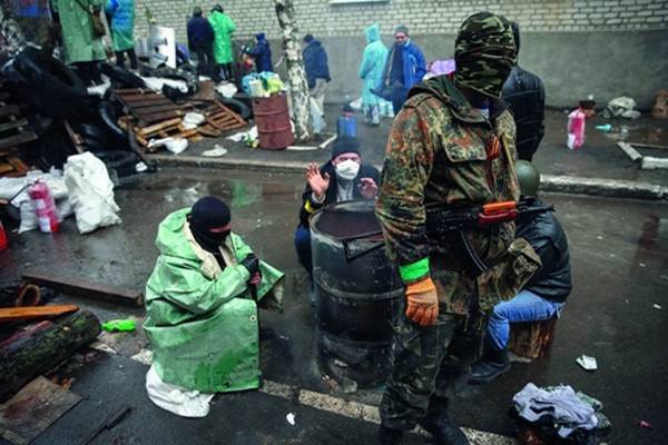 Будни сепаратистов глазами очевидца: автоматы-старье и «Путинка» - argumentua.com - Славянск
