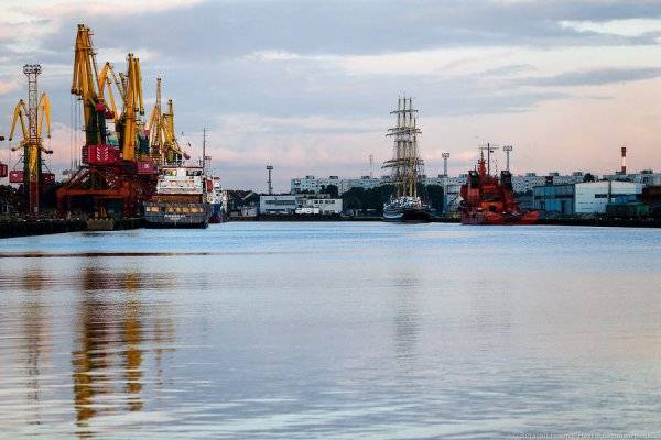В Калининграде в суд передано дело мошенника, обещавшего морякам трудоустройство - newkaliningrad.ru - Калининград