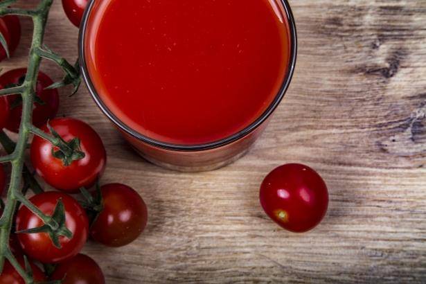 Сергей Вялов - Диетологи рассказали о вредных свойствах томатного сока - actualnews.org