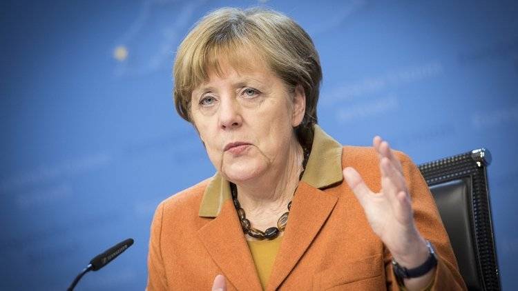 Ангела Меркель - Германия повысит расходы на оборону в 2020 году - polit.info - Германия
