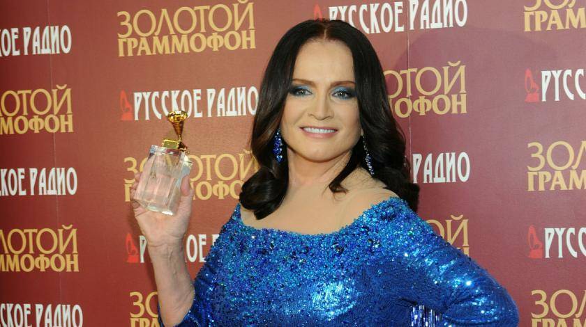 София Ротару - София Евдокименко - Внучка Ротару засветила прелести в лифте - utro.ru - Лондон
