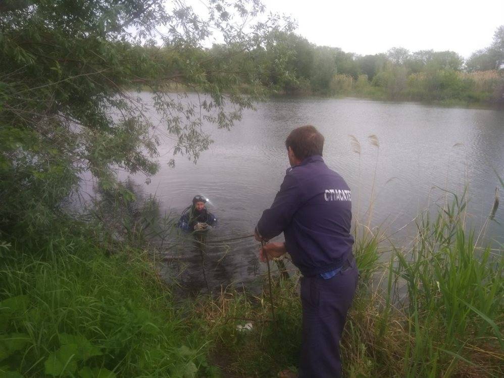 Водолазы нашли тело утонувшего в Засвияжье 27-летнего парня - ulpravda.ru - Ульяновск - район Засвияжский