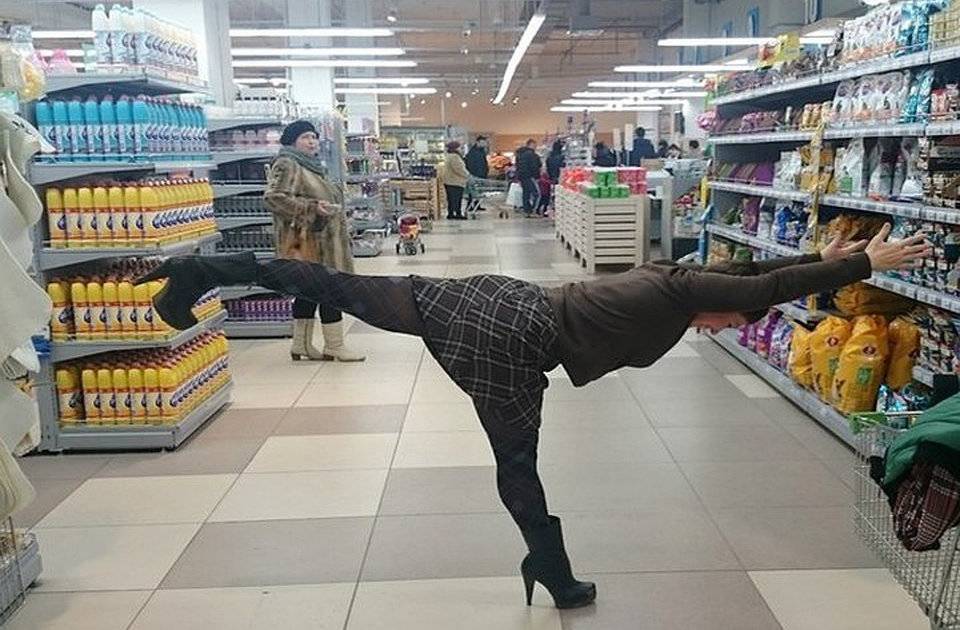 Невнимательность в магазине дорого стоила жительнице Гагарина - readovka.ru - Россия
