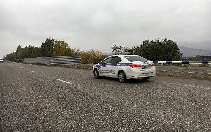Трагикомичное ДТП в Армении: водитель сначала устроил в участке дебош, а потом заснул - ru.armeniasputnik.am - Армения - Ереван - Котайкской обл.
