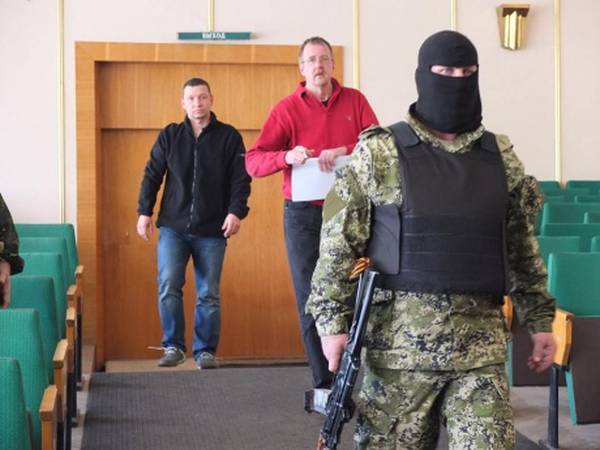 Владимир Путин - Заложники Путина или Бандитское диалогово - argumentua.com - Россия - Украина - Крым - Славянск - Брюссель