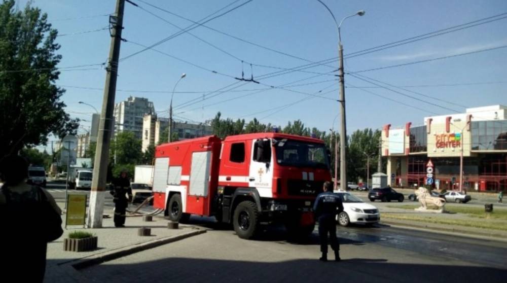 «Минирования» в Николаеве: проверяют зоопарк, храм и аэропорт - ru.slovoidilo.ua - Киев - Львов - Николаев - Луцк - Николаевская обл. - Харьков