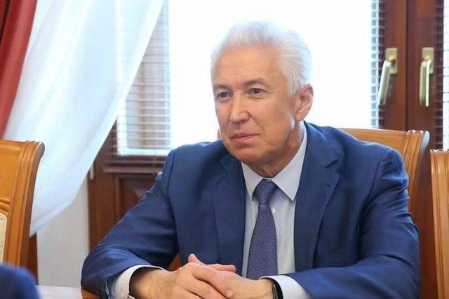 Дмитрий Морозов - Владимир Васильев - Артем Здунов - Депутат рассказал о состоянии госпитализированного главы Дагестана - aif.ru - Москва - Россия - респ. Дагестан