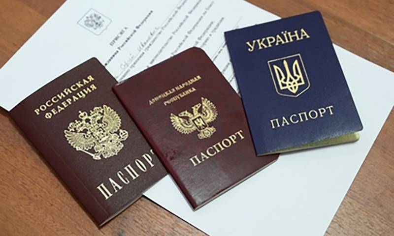 Уехавшие на Украину  крымчане захотели  российское гражданство - bloknot.ru - Россия - Украина - Крым - обл. Донецкая - Севастополь - Ростовская обл.