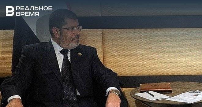 Мухаммед Мурси - СМИ: скончался бывший президент Египта Мухаммед Мурси - realnoevremya.ru - Египет - Каир