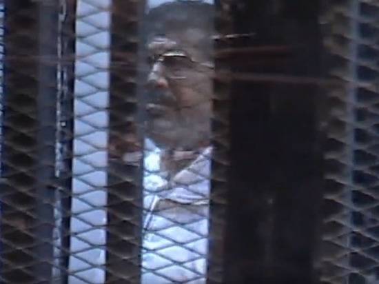 Мухаммед Мурси - Сотрудники Генпрокуратуры Египта осмотрели тело экс-президента Мухаммеда Мурси - newtvnews.ru - Египет - Катар