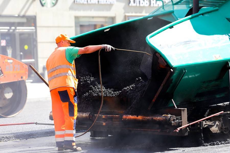 Укладка асфальта завершена на участке Балашихинского шоссе - m24.ru - Москва - Благоустройство