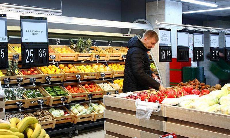 Ритейлеры согласились передавать нереализованные продукты на благотворительность - bloknot.ru - Россия