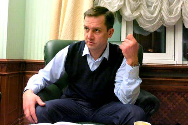 Владимир Гройсман - Игорь Уманский: Когда человек в месяц платит налогов на 200 гривен - он не платит налогов - argumentua.com - Украина