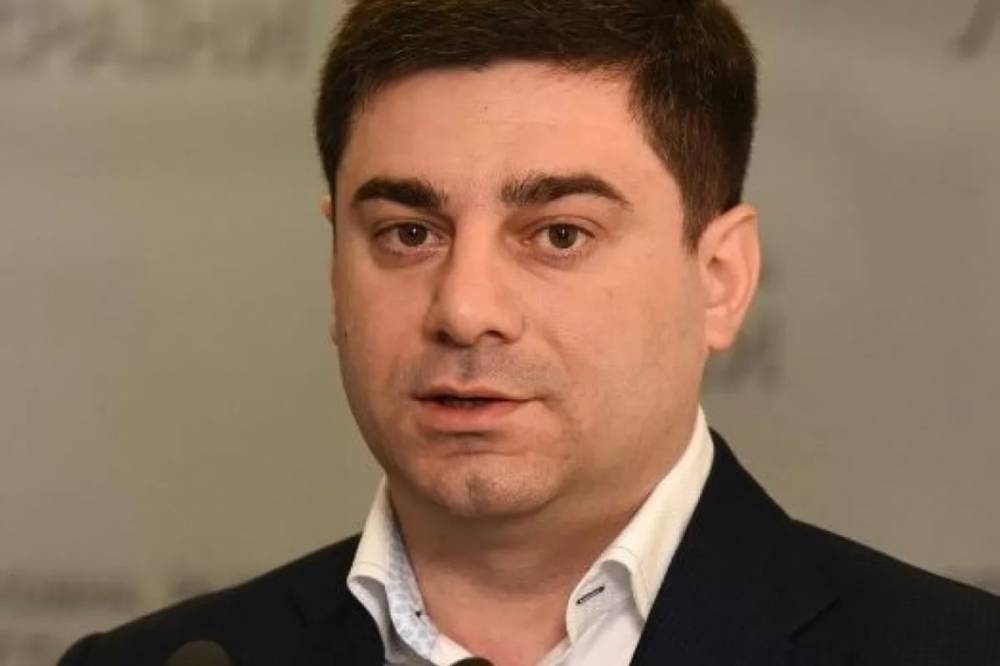 Петр Порошенко - Ирина Геращенко - Из фракции БПП вышел еще один нардеп - ru.slovoidilo.ua - Киев