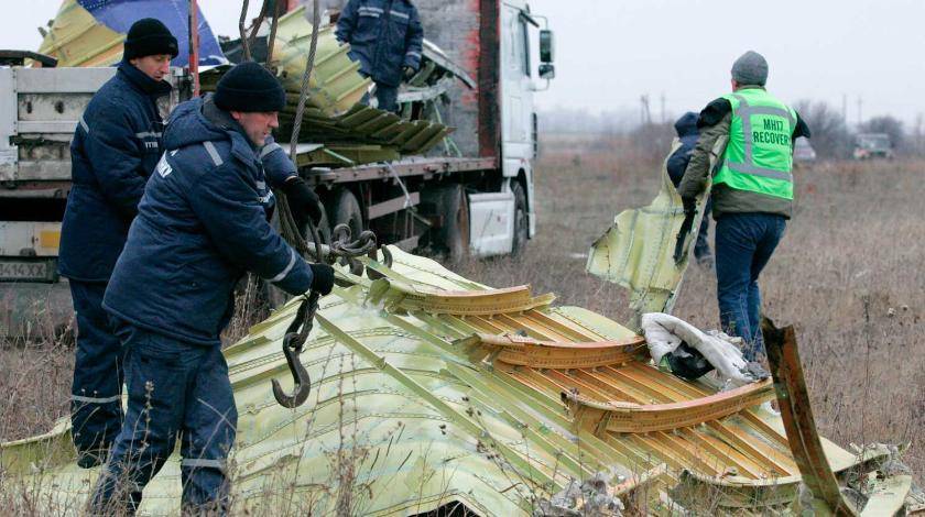 На Украине назвали фейком заявления голландцев о крушении МН-17 - utro.ru - Украина - Голландия - Курск