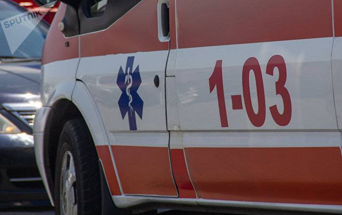 Лобовое столкновение машин в Армении: четыре человека попали в больницу - ru.armeniasputnik.am - Армения - Котайкской обл.
