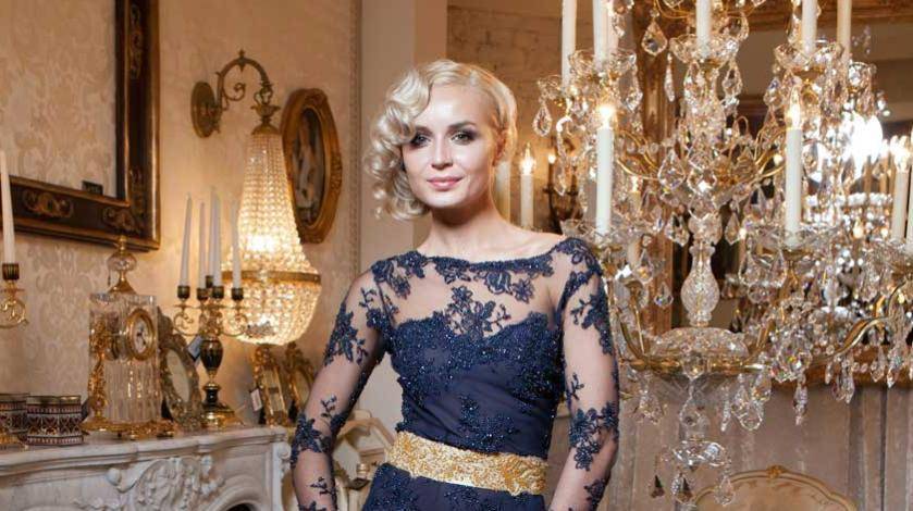 Полина Гагарина - Гагарина забыла о лифчике на отдыхе - utro.ru - Москва