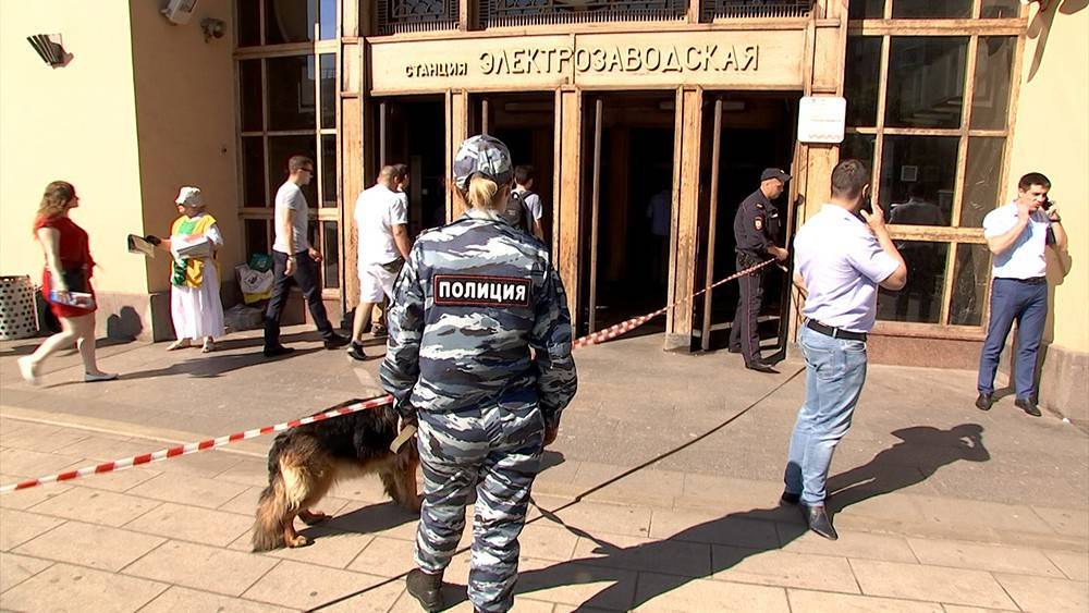 Появилось видео массовой драки на востоке Москвы - tvc.ru - Москва - Киргизия
