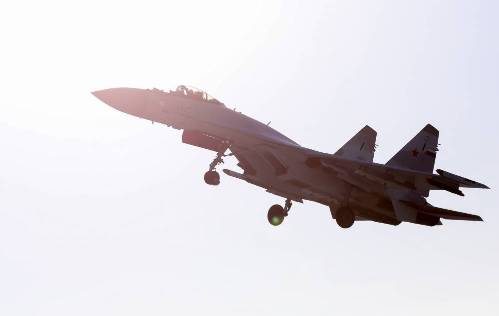 Россия перебрасывает на Крымский полуостров истребители Су-35С - news-front.info - Москва - Россия - Сирия - Крым