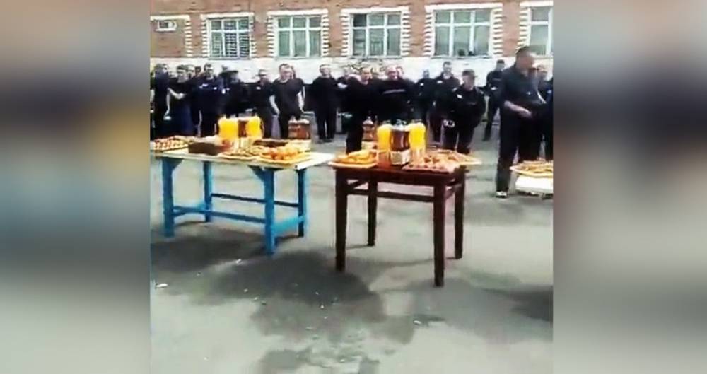Валерий Максименко - Начальника колонии в Орловской области уволят после банкета для заключенных - m24.ru - Москва - Орловская обл. - Ливны