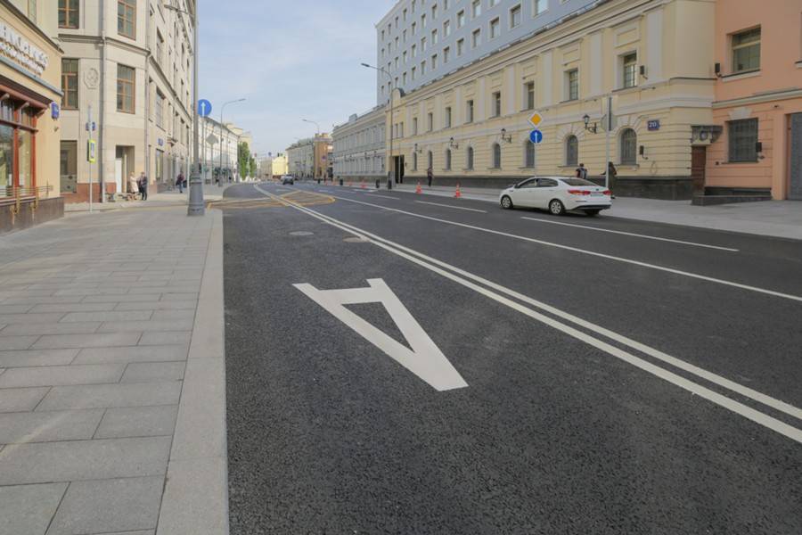 Сергей Собянин - Мэр Москвы - Первая выделенная полоса сети "Магистраль" за пределами центра заработает до конца лета - m24.ru - Москва
