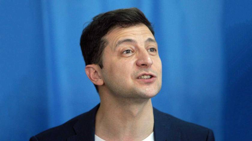 Владимир Зеленский - Петр Порошенко - Зеленскому срочно ищут замену - utro.ru - Украина