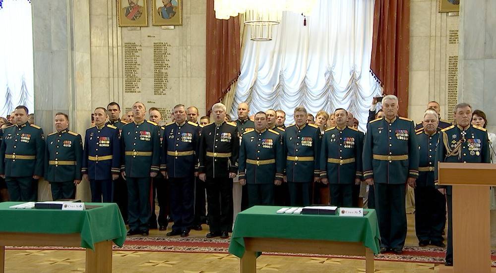 Валерий Герасимов - В Академии Генштаба ВС прошла церемония выпуска офицеров - tvc.ru - Россия