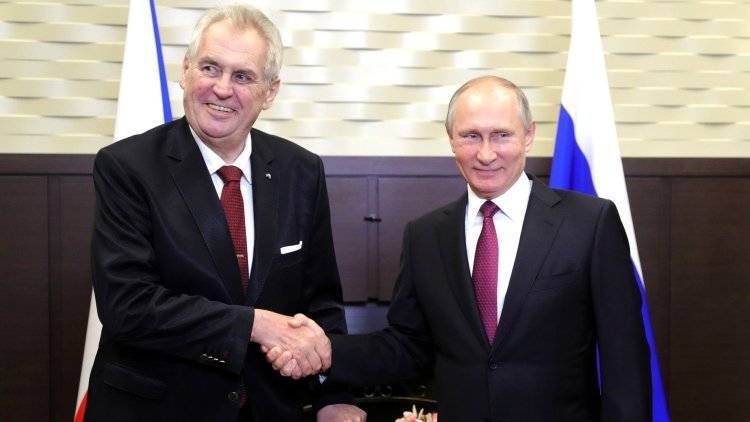 Владимир Путин - Ангела Меркель - Эммануэля Макрон - Милош Земан - Земан призвал Украину смириться с утратой Крыма - polit.info - Москва - Россия - Украина - Крым - Германия - Франция - Чехия - Ес