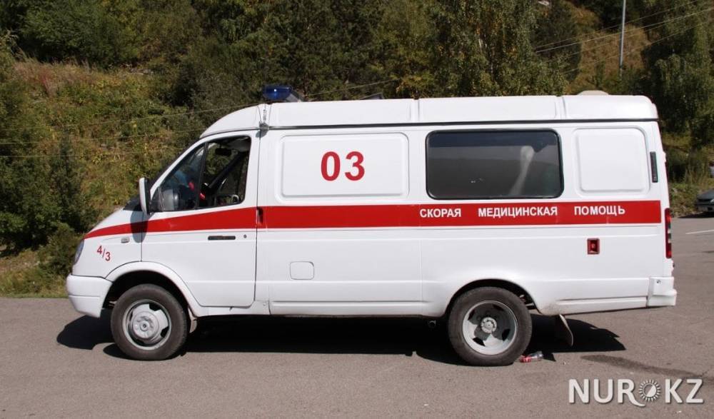 Забор рухнул на 12-летнего мальчика в Шахтинске: подробности трагедии - nur.kz - Карагандинская обл. - Шахтинск