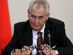 Ангела Меркель - Эммануэля Макрон - Милош Земан - Президент Чехии призвал Украину смириться с утратой Крыма - lentanovosti.ru - Москва - Россия - Украина - Крым - Германия - Франция - Чехия
