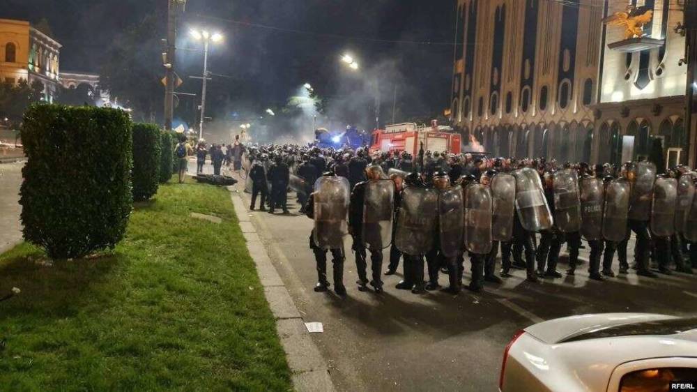 Михеил Саакашвили - Протесты в Грузии: полиция завершила операцию по разгону митингующих - ru.slovoidilo.ua - Грузия - Тбилиси - Одесса